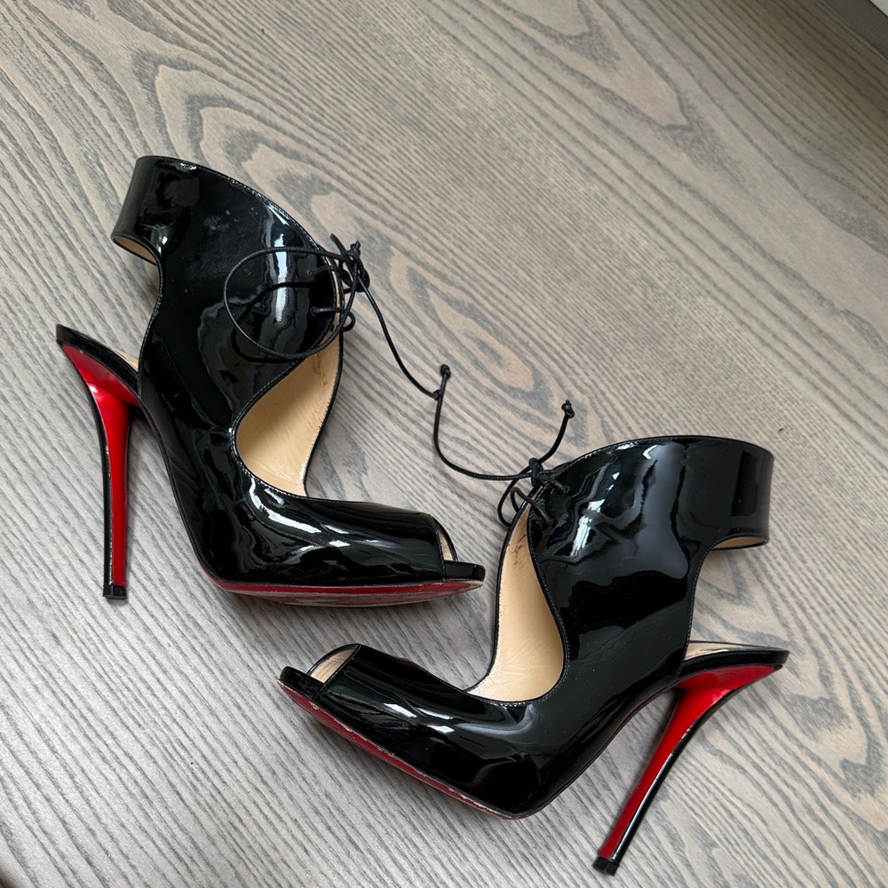 Christian Louboutin Campanina 120 size 40 Black shiny patent Heels
